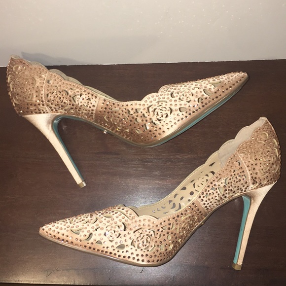 Betsey Johnson Shoes - ✨Betsey Johnson cutout rhinestone encrusted heels✨